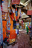 Marrakech - Suq della medina settentrionale.